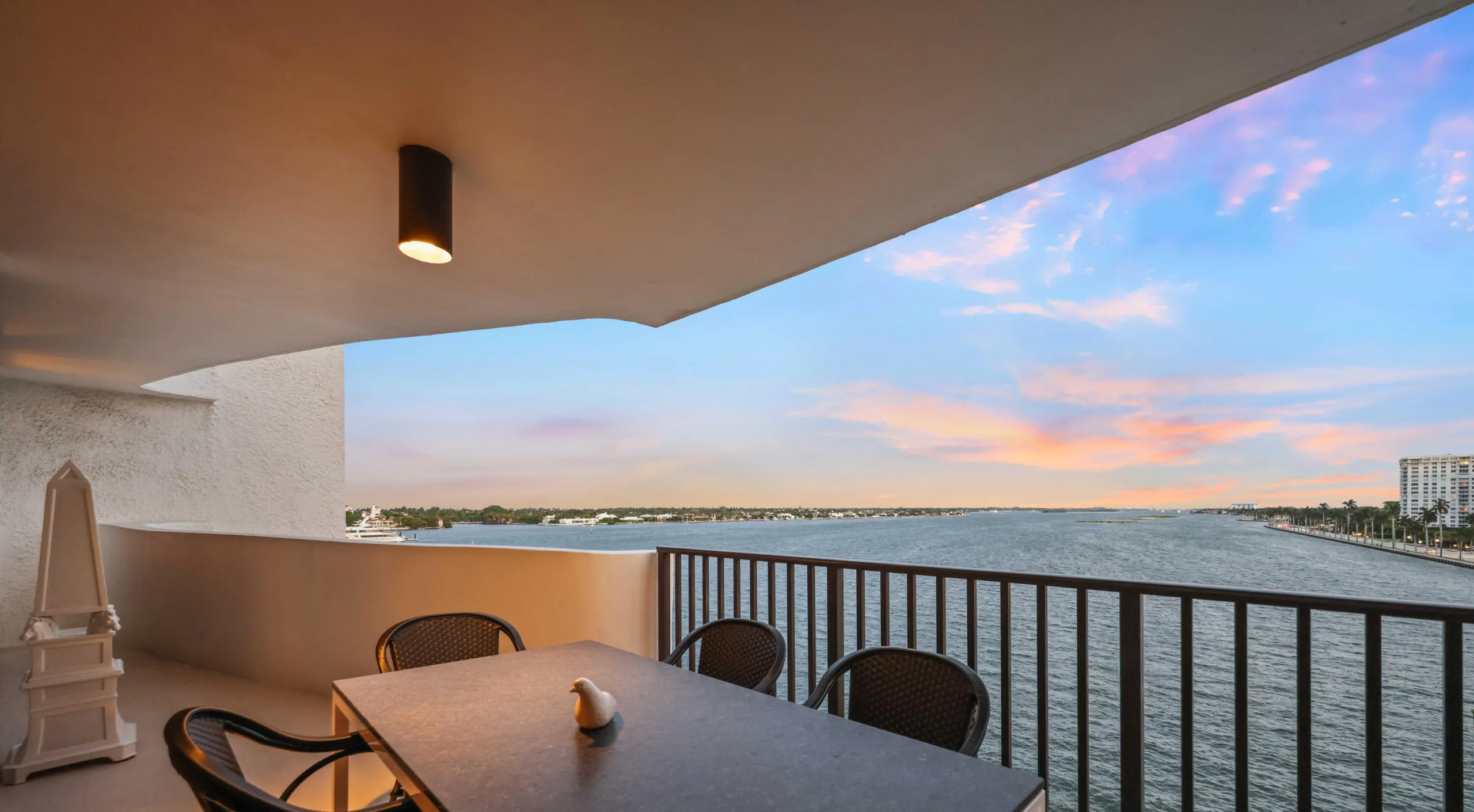 Stunning Balcony Scenic Overlook